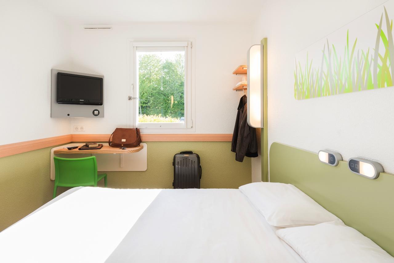 Ibis Budget Rennes Route De Saint Malo Montgermont Exterior foto