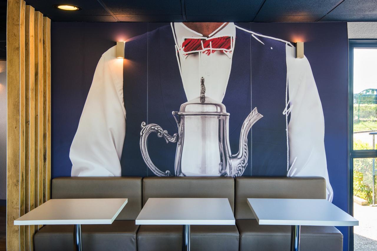 Ibis Budget Rennes Route De Saint Malo Montgermont Exterior foto